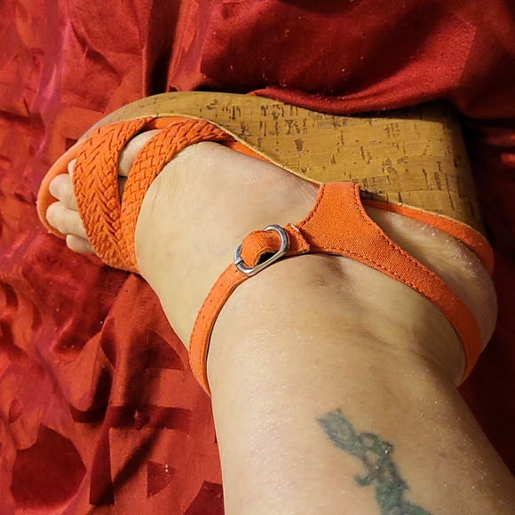 FREE WHEN BUNDLED  .jellypop  salmon colored - Picture 4 of 9